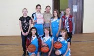 Молодежь Шаранского района любит играть в баскетбол