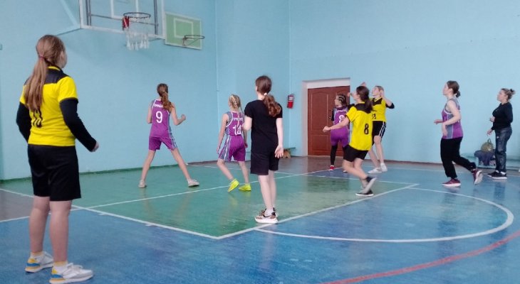 В Белебеевском, Благоварском и Чекмагушевском районах РБ прошли муниципальные этапы Чемпионата ШБЛ «КЭС-БАСКЕТ»